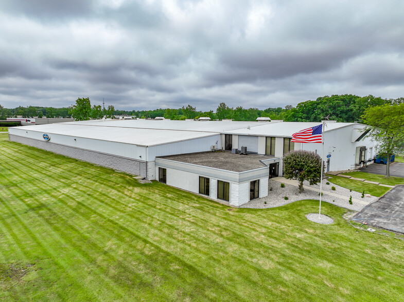 100 Boone Dr, Michigan City, IN for sale - Primary Photo - Image 1 of 1