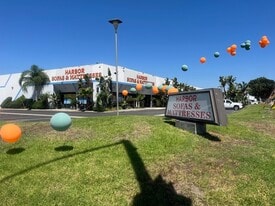 2870 S Harbor Blvd, Santa Ana CA - Storefront Property