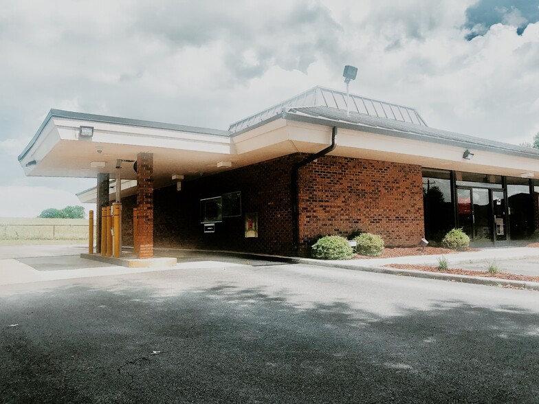 8405 Highway 60, Georgetown, TN for lease - Primary Photo - Image 1 of 2