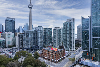 49 Spadina Ave, Toronto, ON - aerial  map view