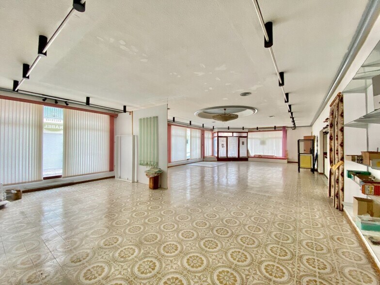 Retail in Aspe for sale - Building Photo - Image 3 of 21