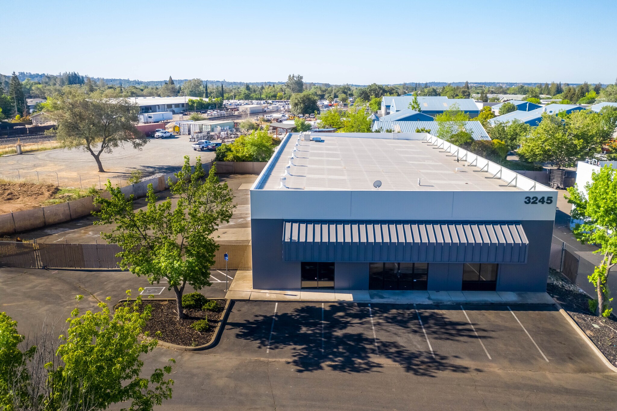 3245 Swetzer Rd, Loomis, CA 95650 Industrial for Lease