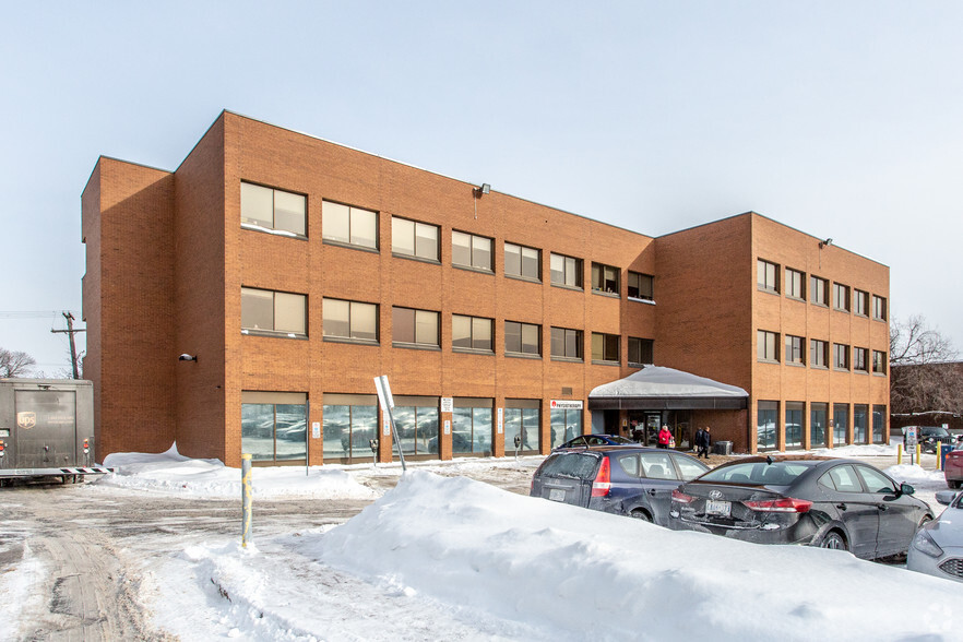 770 Broadview Ave, Ottawa, ON for lease - Building Photo - Image 1 of 5