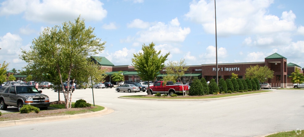 2019 S Glenburnie Rd, New Bern, NC for lease - Building Photo - Image 2 of 33