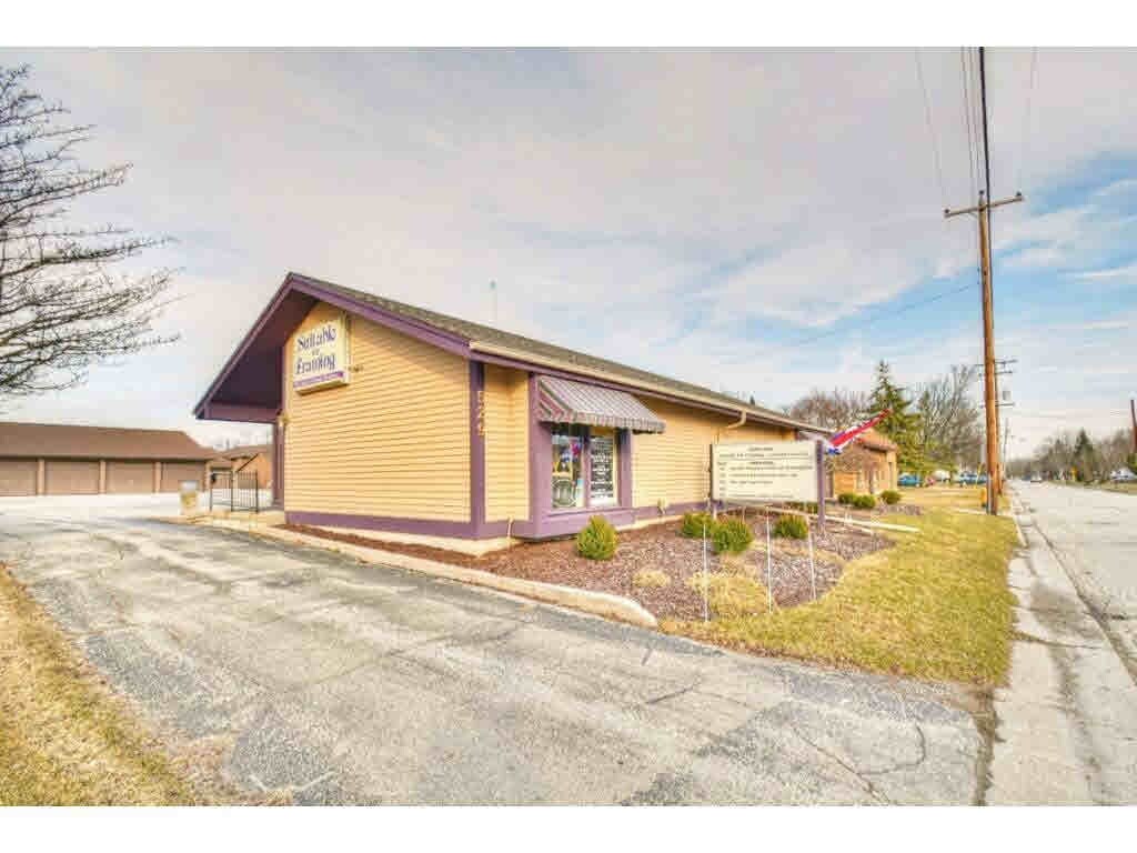 529 Greene Ave, Green Bay, WI for sale Primary Photo- Image 1 of 1