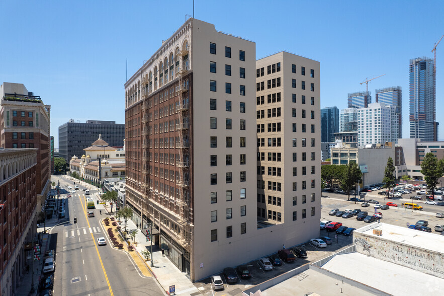 1031 S Broadway, Los Angeles, CA for lease - Building Photo - Image 2 of 4