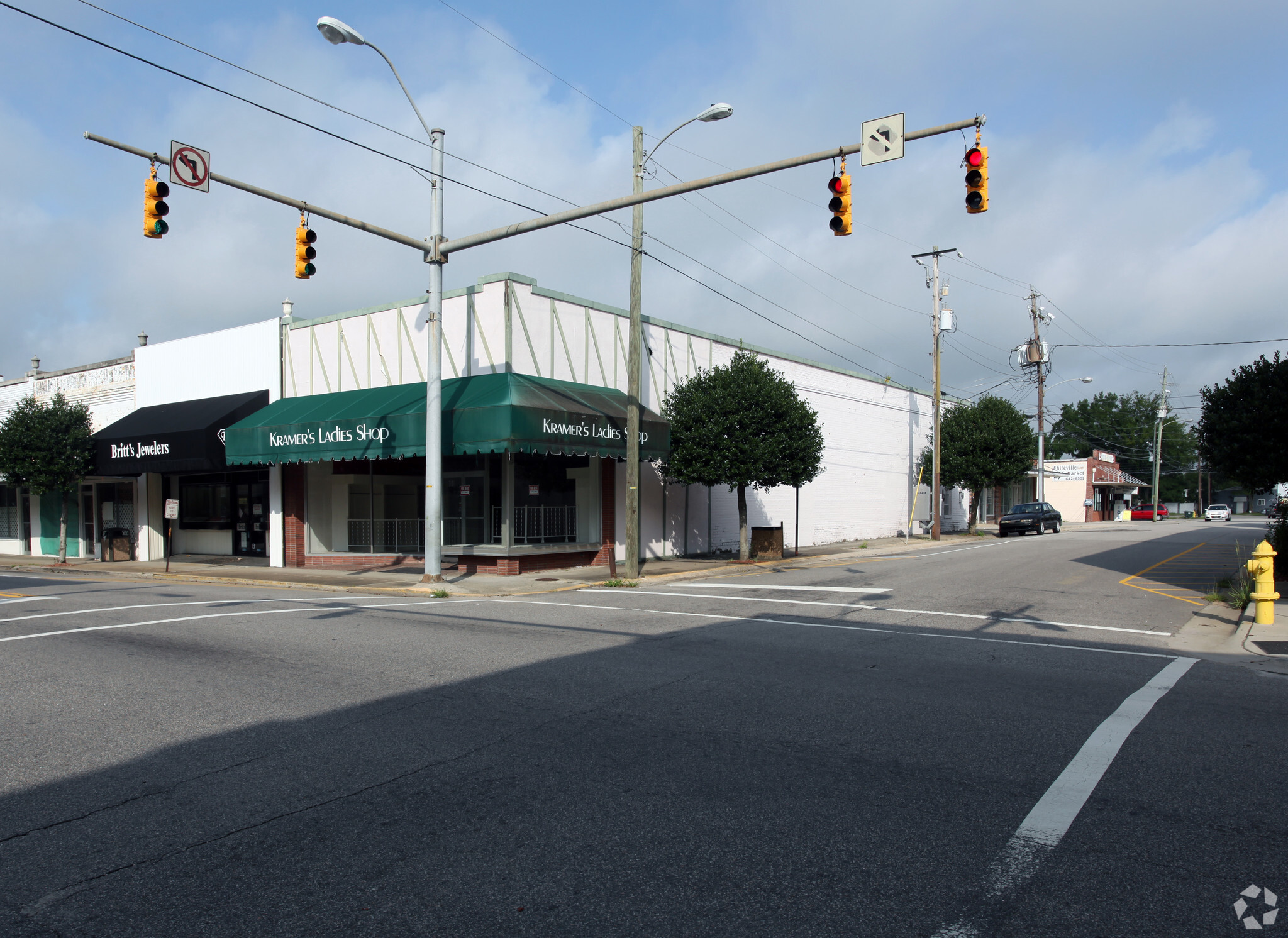 800 S Madison St, Whiteville, NC for sale Primary Photo- Image 1 of 1