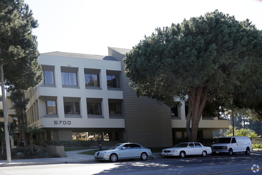 5700 Ralston St, Ventura, CA 93003