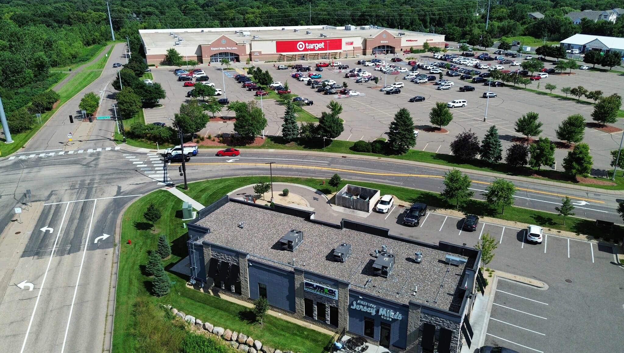 11995 Business Park Blvd N, Champlin, MN for lease Interior Photo- Image 1 of 10