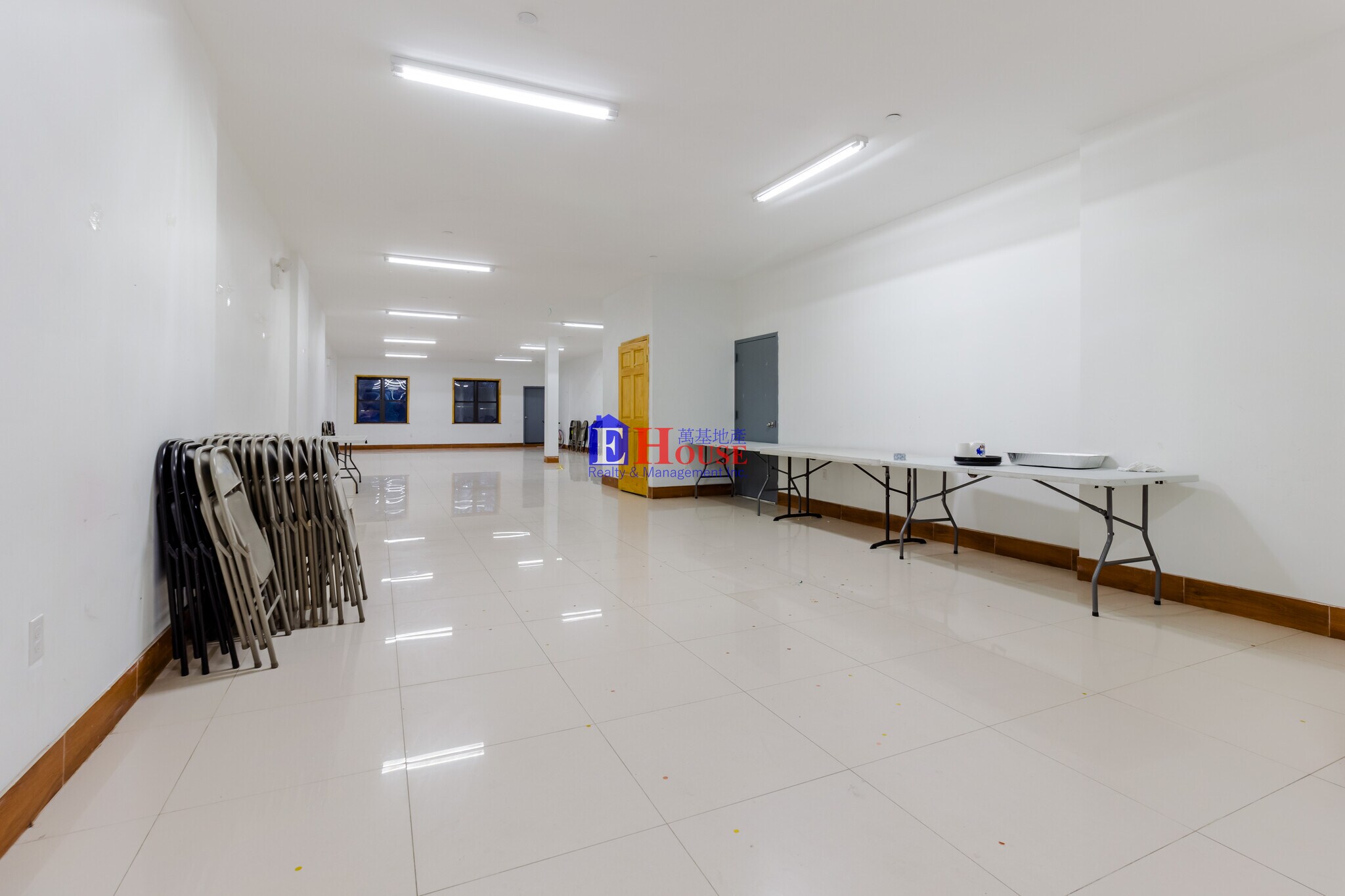 6016 5th Ave, Brooklyn, NY for sale Interior Photo- Image 1 of 1