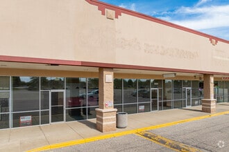 1200-1252 N Nappanee St, Elkhart, IN for lease Building Photo- Image 2 of 2