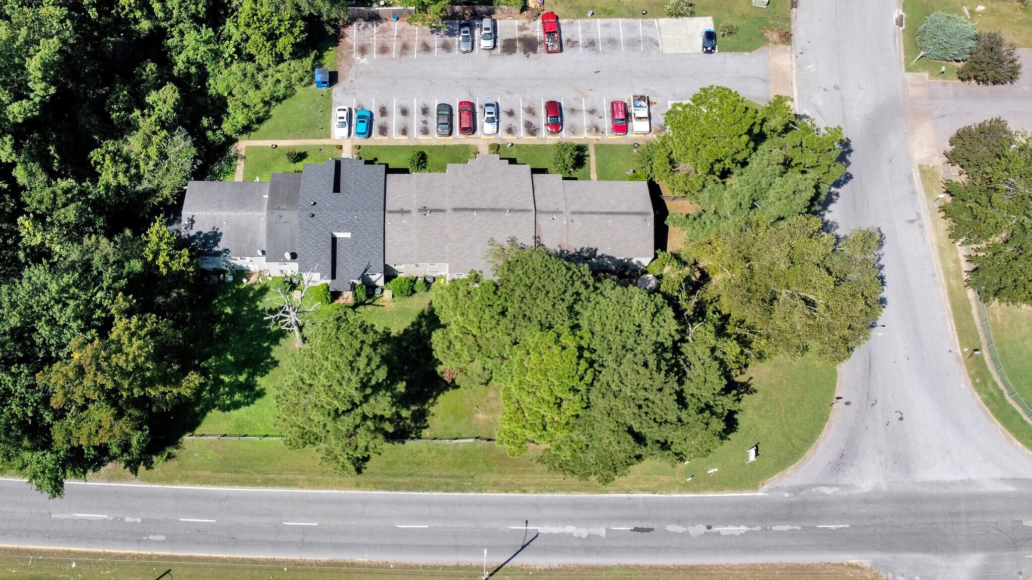 4651 Royal Ridge Drive, Memphis, TN 38128 Multifamily for Sale