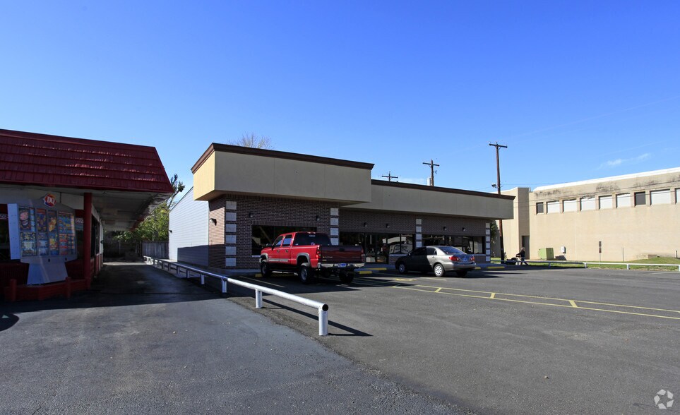 502 Center St, Deer Park, TX for sale - Primary Photo - Image 1 of 1