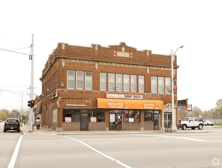 13544-13548 Woodward Ave, Highland Park, MI for sale - Primary Photo - Image 1 of 1
