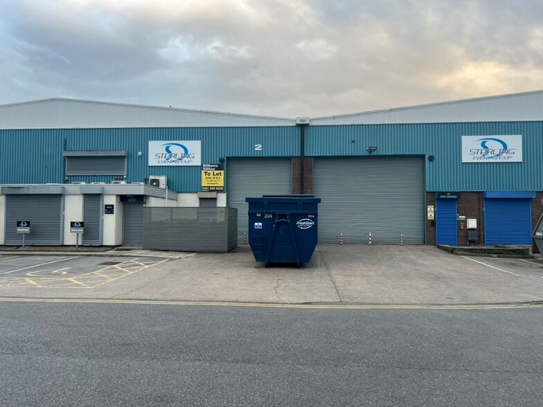 Shadowmoss Rd, Manchester for lease - Building Photo - Image 3 of 9