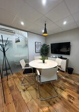 Retail in Terrassa, Barcelona for lease Interior Photo- Image 2 of 5