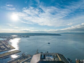 999 3rd Ave, Seattle, WA for lease Building Photo- Image 2 of 17