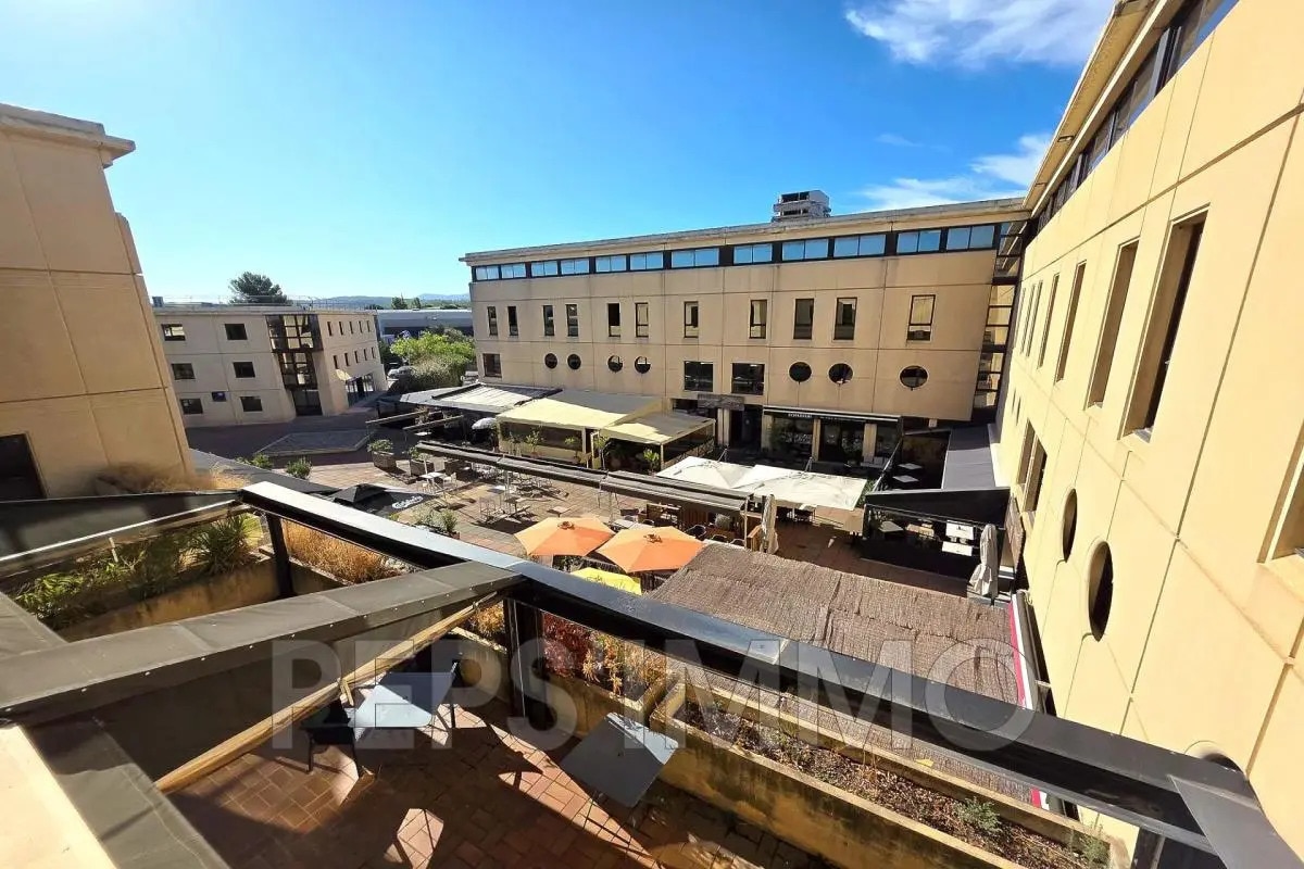 Office in Aix-en-Provence for lease Building Photo- Image 1 of 8