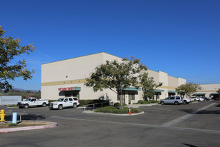 405-425 Maple St, Ramona CA - Warehouse