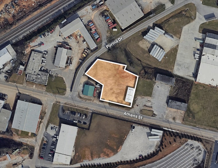 943 Athens St, Gainesville, GA for lease - Building Photo - Image 2 of 8