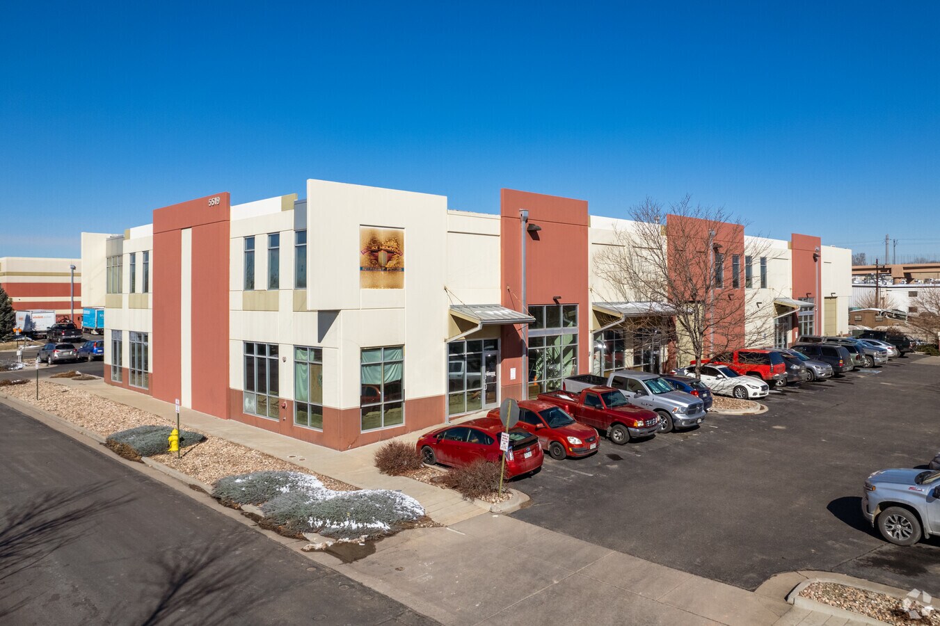 5519 W 56th Ave, Arvada, CO 80002