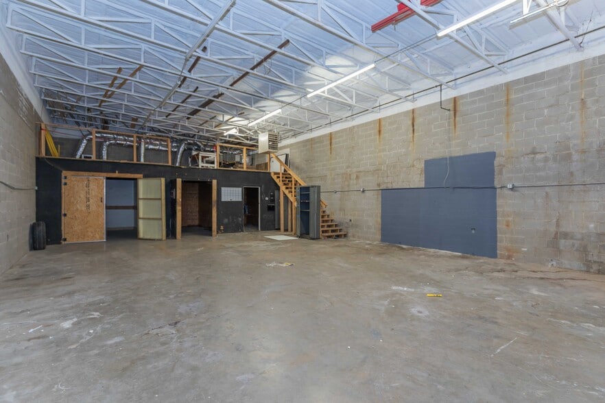 11805 I-27, Amarillo, TX for lease - Building Photo - Image 3 of 11