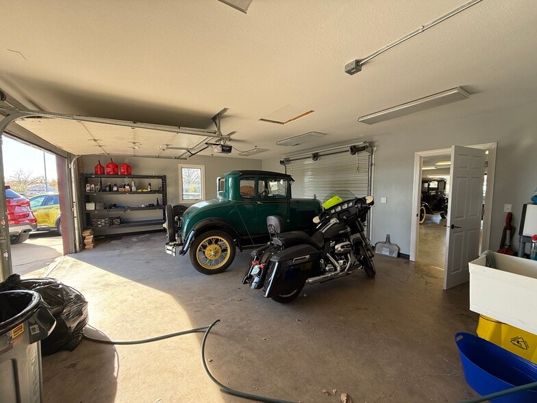 1585 Valley Dr, Rapid City, SD for sale - Building Photo - Image 3 of 7