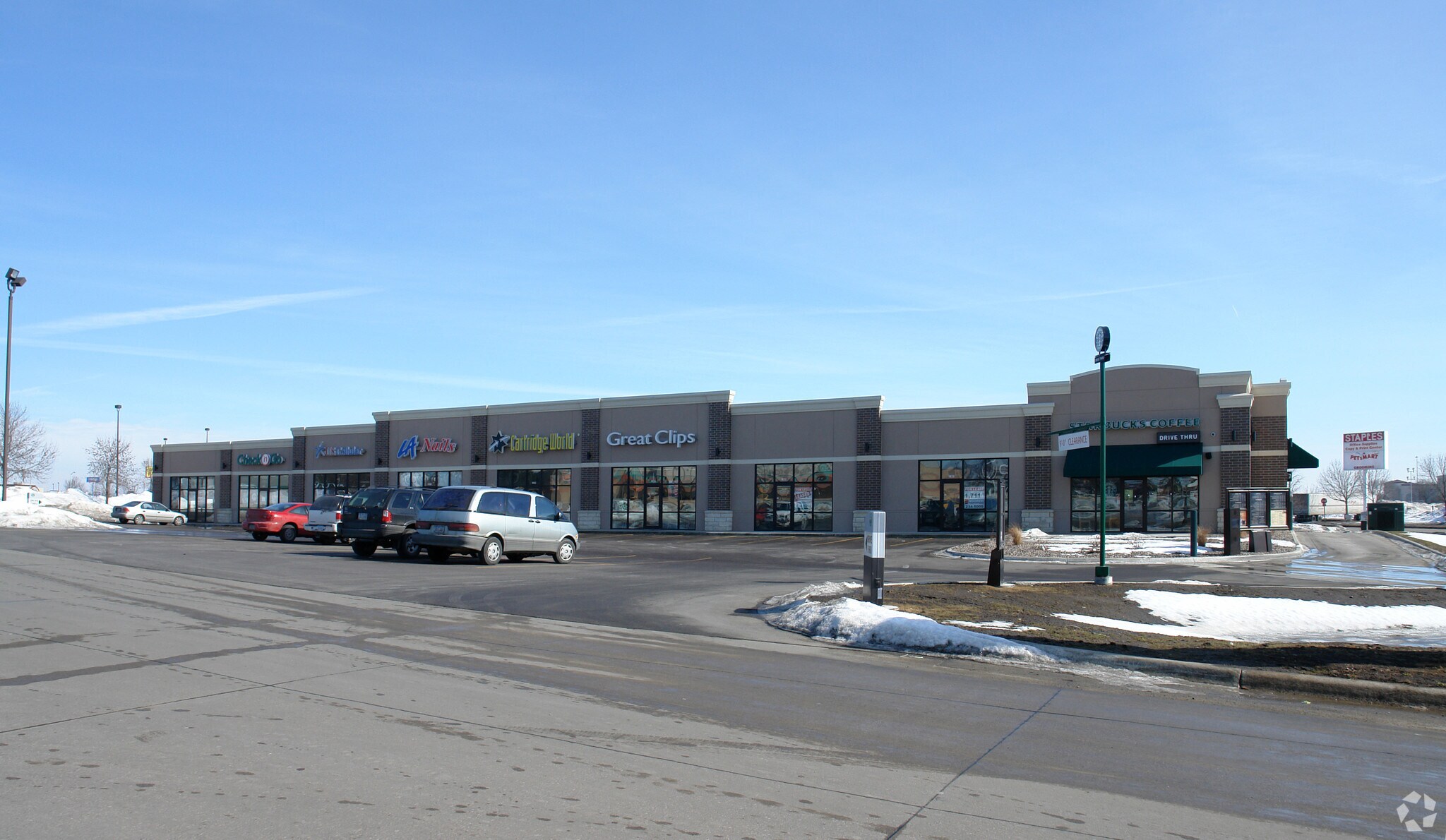 1501-1517 Flammang Dr, Waterloo, IA for sale Primary Photo- Image 1 of 1