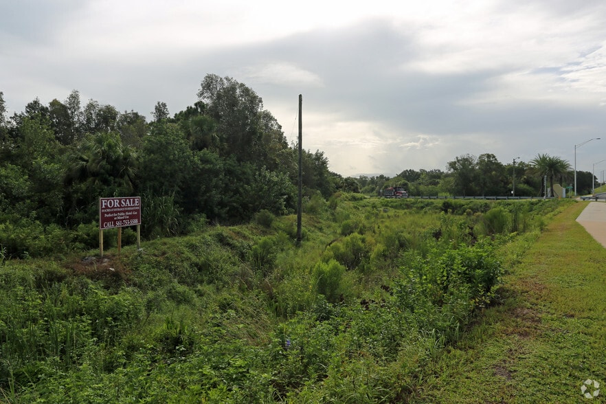 15195 SW Warfield Blvd, Indiantown, FL for sale - Primary Photo - Image 1 of 1