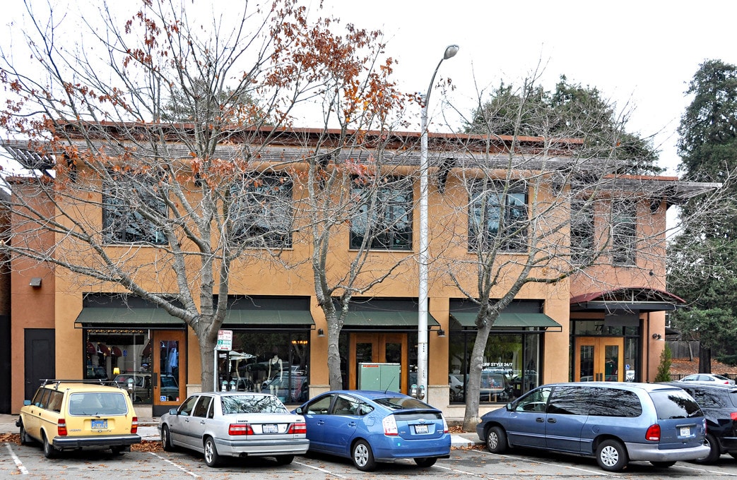 75-77 Throckmorton Ave, Mill Valley, CA for lease Primary Photo- Image 1 of 2