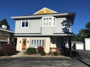 6110 N Port Washington Rd, Milwaukee, WI for lease Building Photo- Image 1 of 35