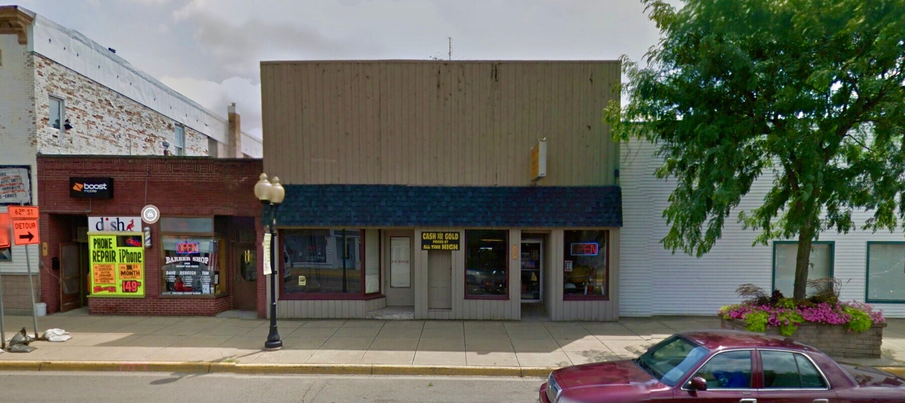 10 W Main St, Hartford, MI 49057