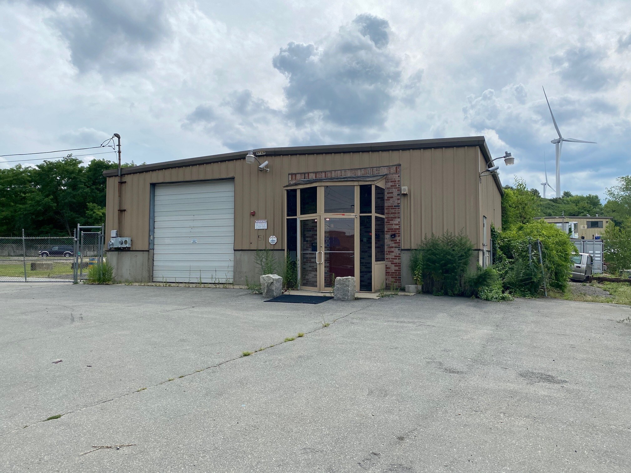 51 Green Hill Rd, Johnston, RI for sale Building Photo- Image 1 of 1