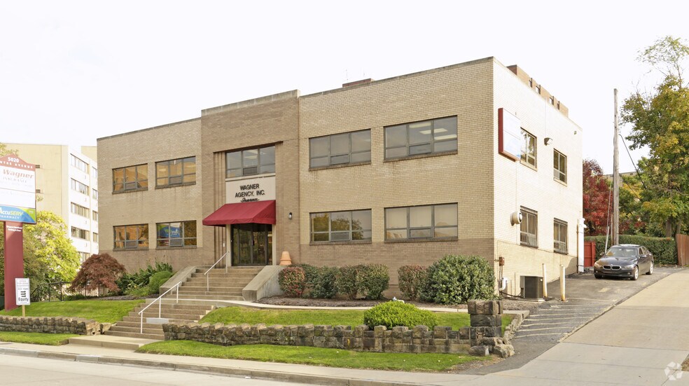 5020 Centre Ave, Pittsburgh, PA for lease - Primary Photo - Image 1 of 9