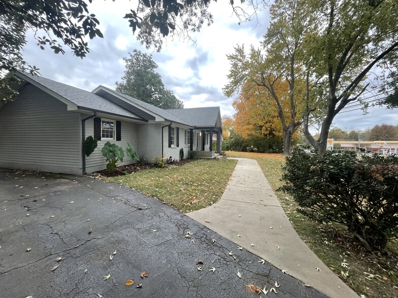 1475 Columbia Ave, Franklin, TN for lease - Building Photo - Image 2 of 12