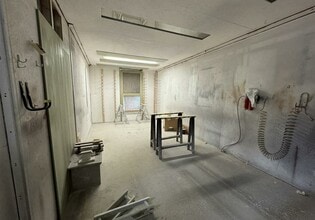 26 Oxford Road, Yeovil for sale Interior Photo- Image 2 of 10