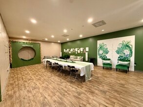 1807 Rogero Rd, Jacksonville, FL for lease Interior Photo- Image 1 of 5