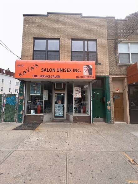 4412 31st Ave, Astoria, NY for sale - Primary Photo - Image 1 of 1