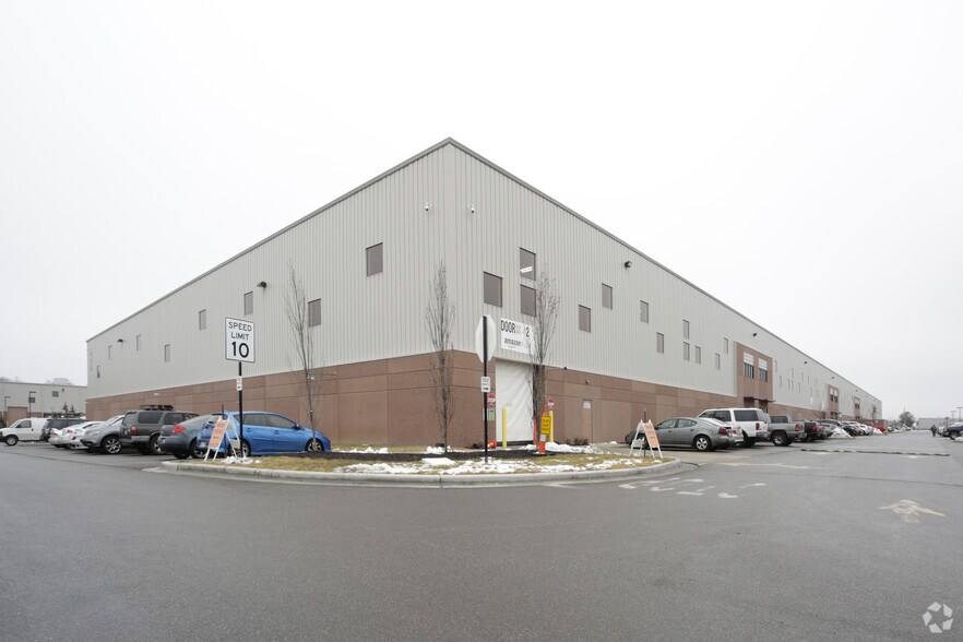 4100 Powell Dr, Shawnee, KS for sale - Primary Photo - Image 1 of 1