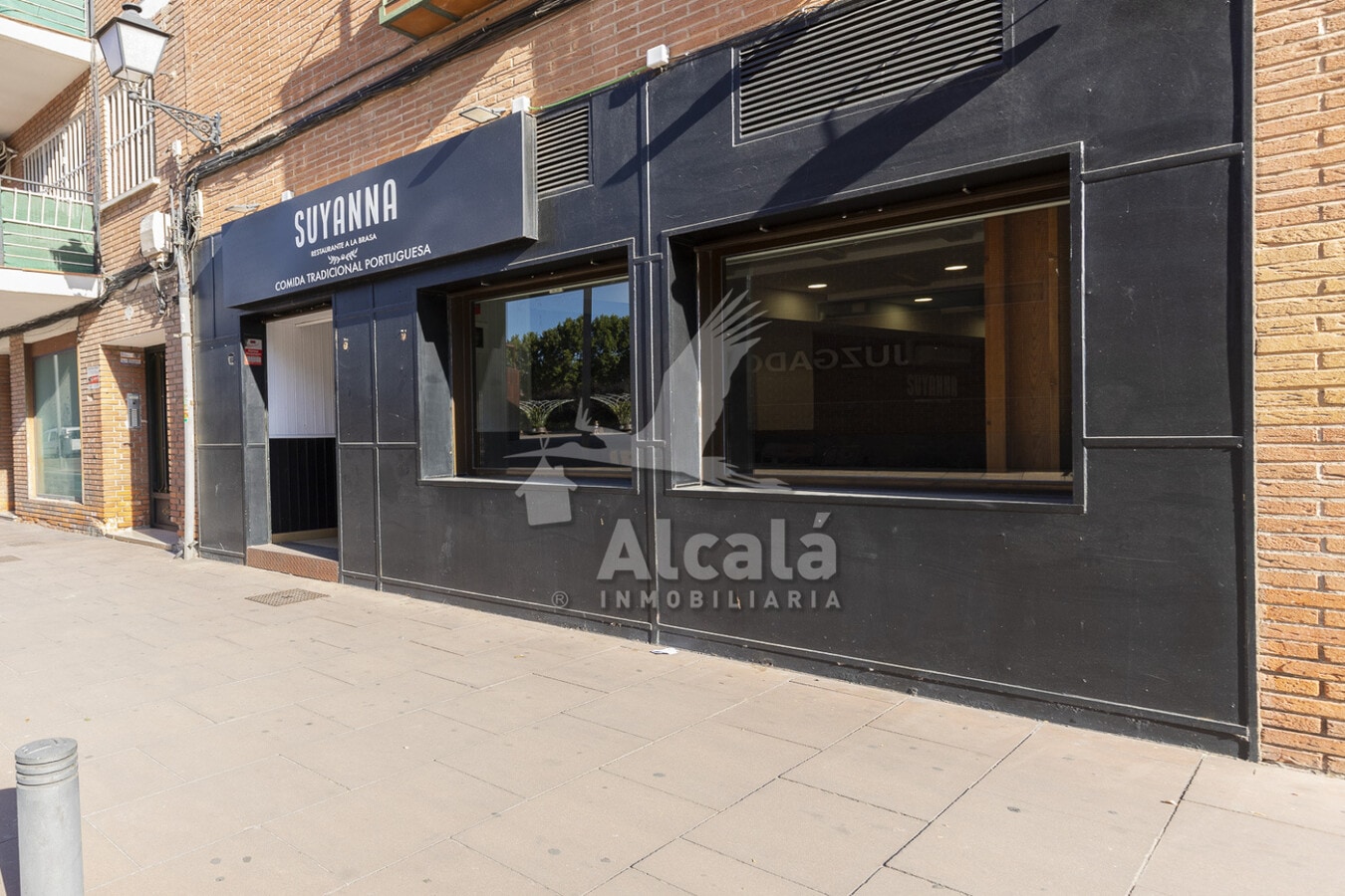 Alcalá de Henares, MAD 28801 - Unit A -  - Interior Photo - Image 1 of 8