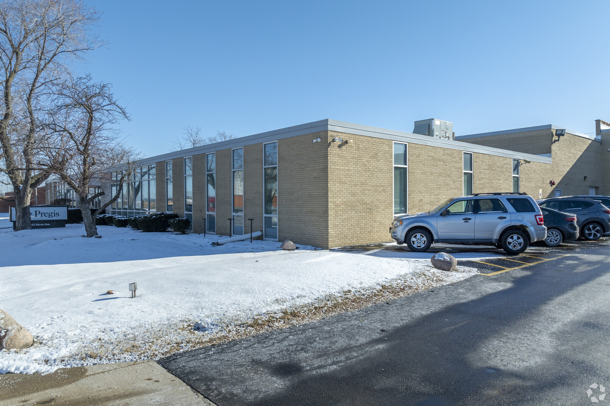855 Morse Ave, Elk Grove Village, IL for lease Primary Photo- Image 1 of 13