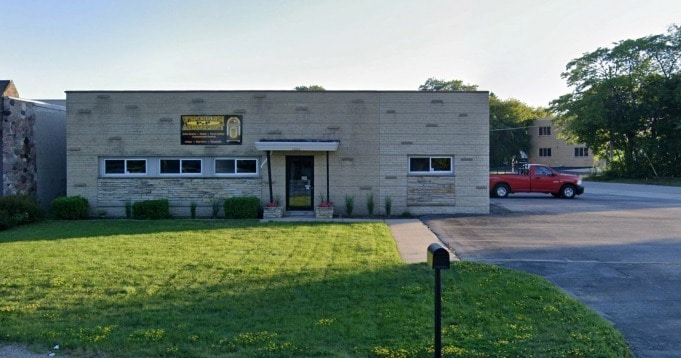 12565 W Lisbon Rd, Brookfield, WI for sale - Building Photo - Image 1 of 6