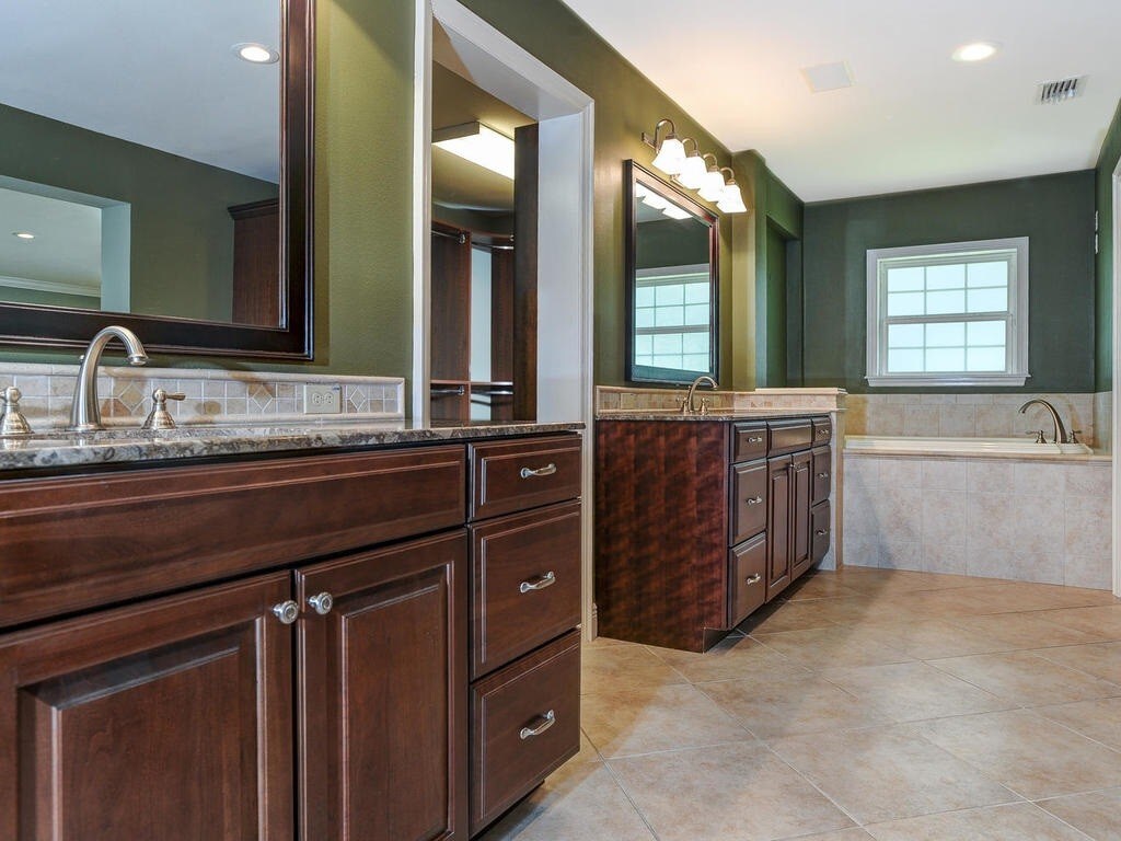 2844 John Moore Rd, Brandon, FL 33511