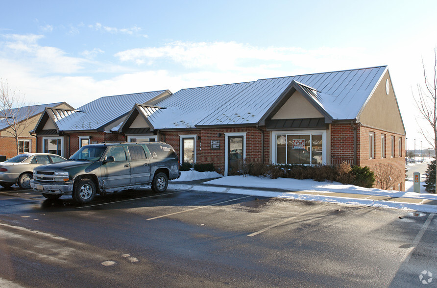 8653-8657 Eagle Point Blvd, Lake Elmo, MN for sale - Primary Photo - Image 1 of 1