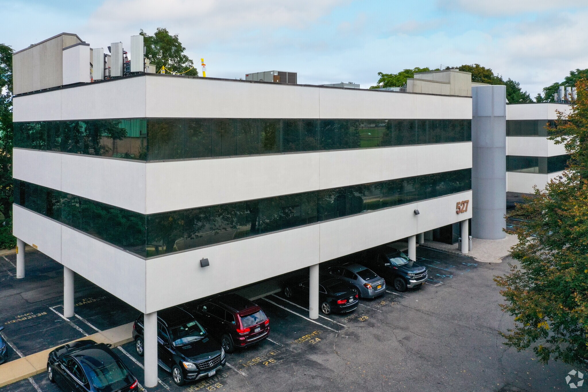 527 Townline Rd, Hauppauge, NY for sale Building Photo- Image 1 of 1