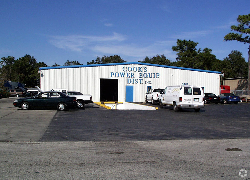 395-397 Enterprise St, Ocoee, FL for lease - Building Photo - Image 2 of 8