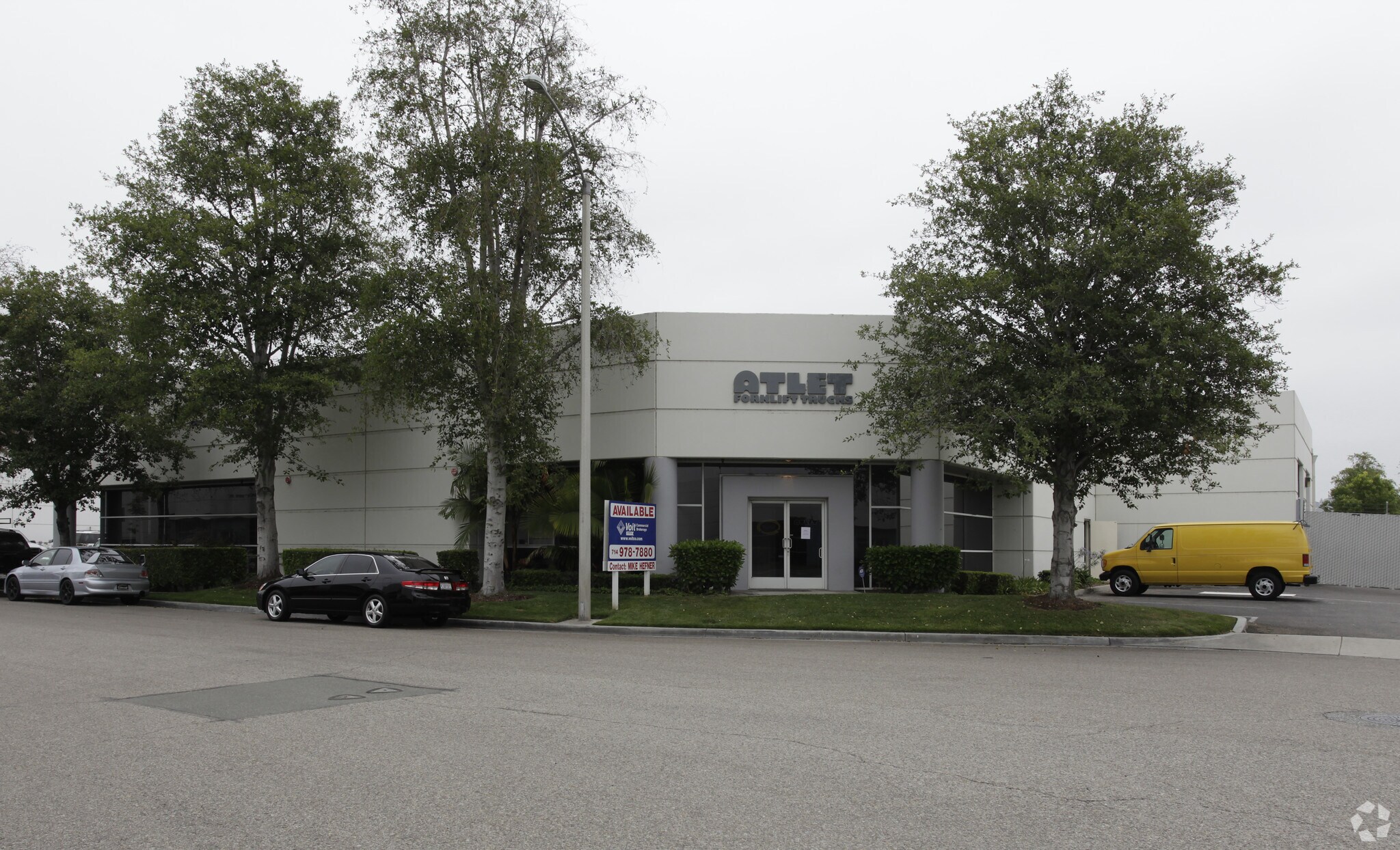 4720-4740 E Hunter Ave, Anaheim, CA for lease Primary Photo- Image 1 of 5