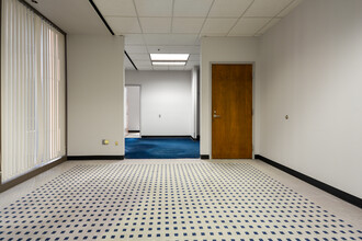 425 W Capitol Ave, Little Rock, AR for lease Interior Photo- Image 2 of 2