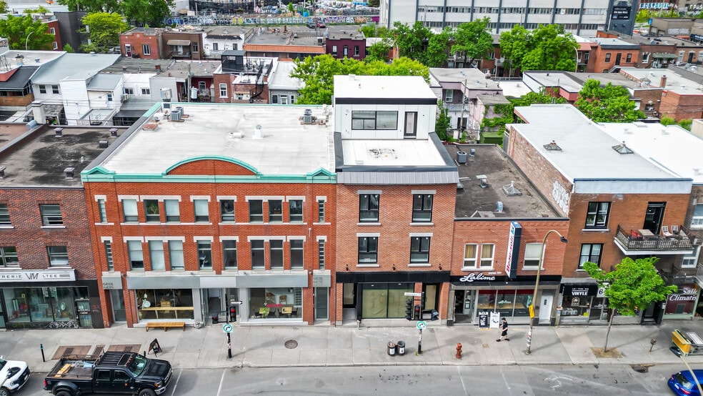 6430-6432 Boul Saint-Laurent, Montréal, QC for lease - Building Photo - Image 3 of 4