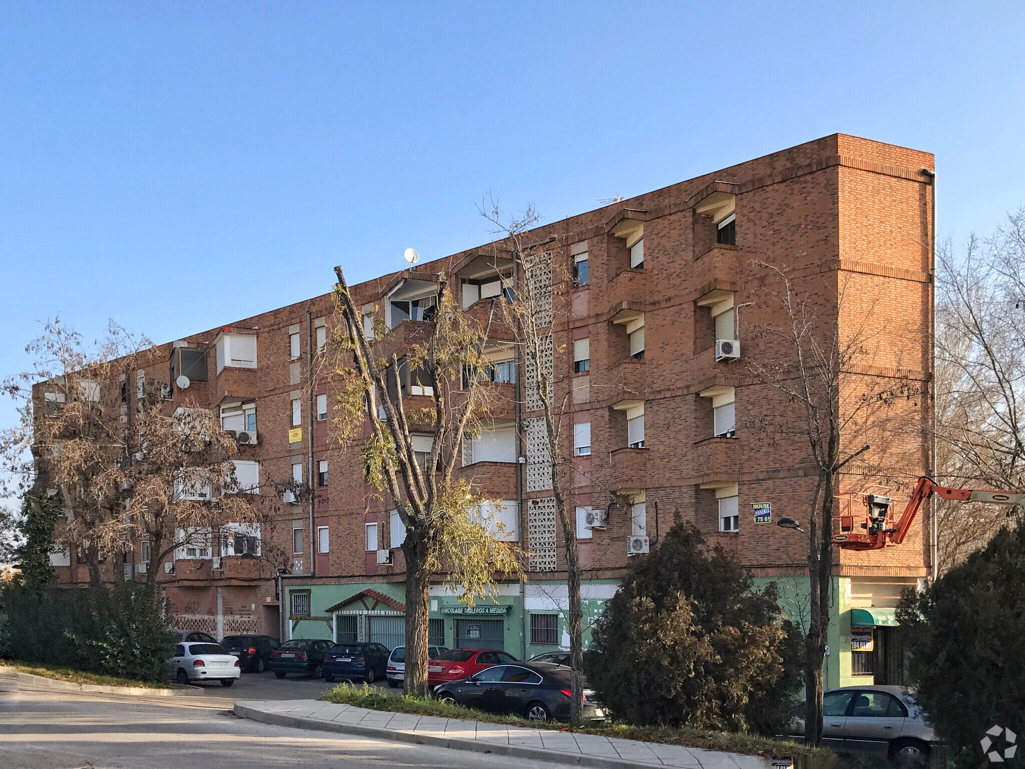 Avenida Abogados de Atocha, 1, San Martín de la Vega, Madrid for sale Primary Photo- Image 1 of 3